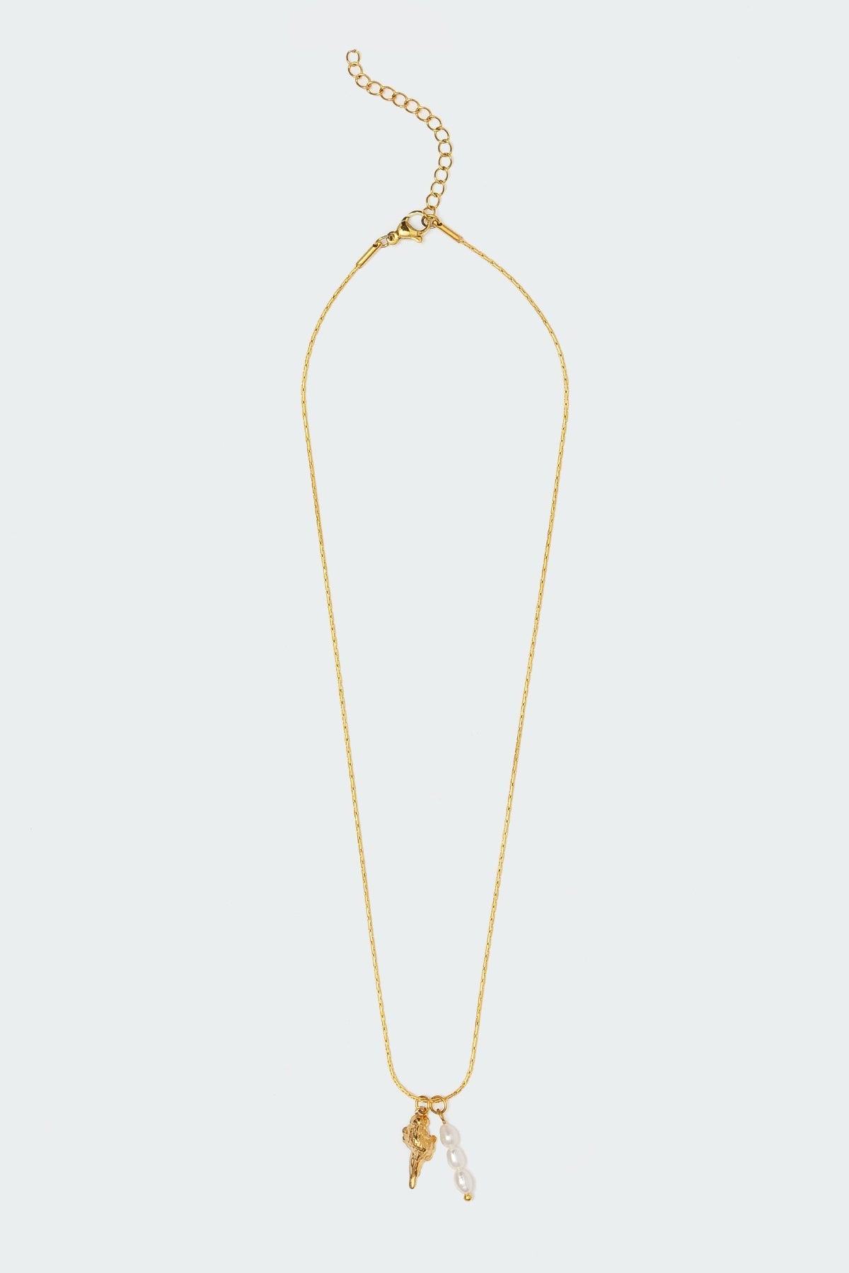 Mixed Pendant Necklace
